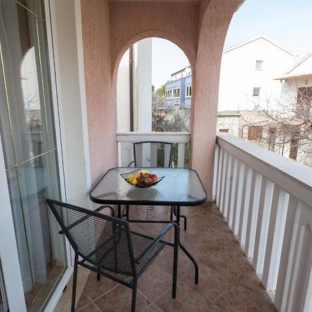 Apartmani Marin No1. Vodice Exterior foto
