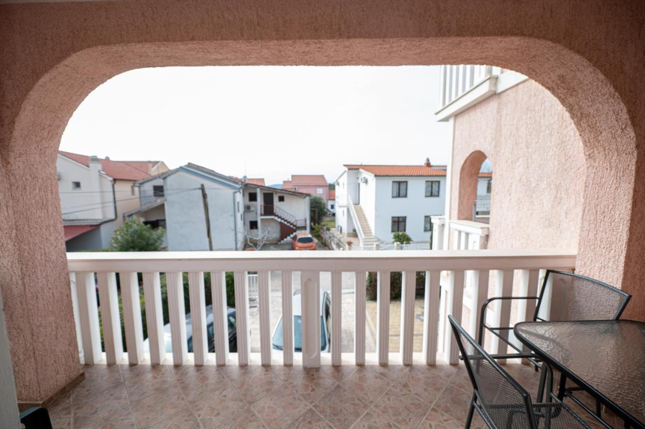 Apartmani Marin No1. Vodice Exterior foto