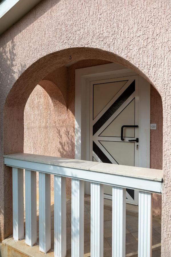 Apartmani Marin No1. Vodice Exterior foto